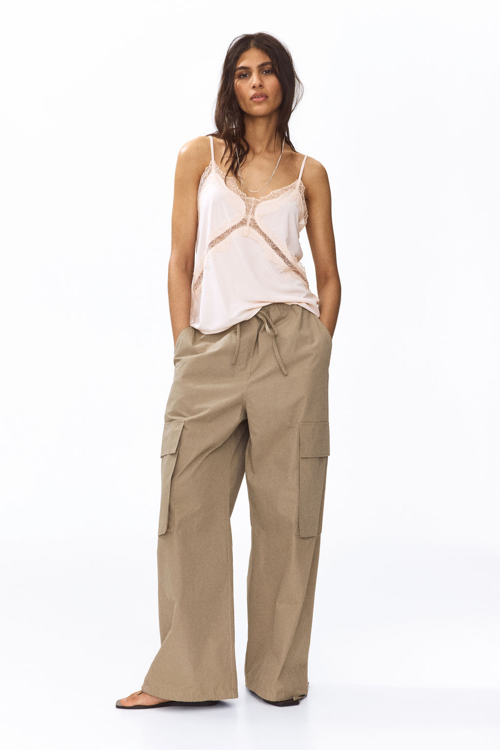 Top en punto roma con detalles de encaje - H&m фото 5