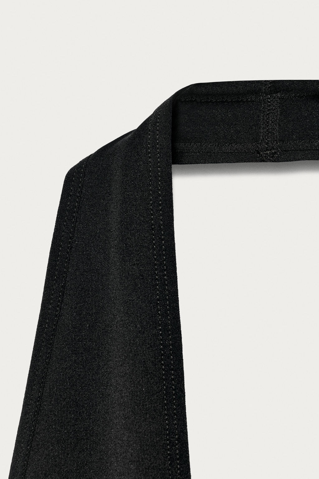 MONO HALTER SEAMLESS MARISA BERENSON X ZARA / Negro  фото 3