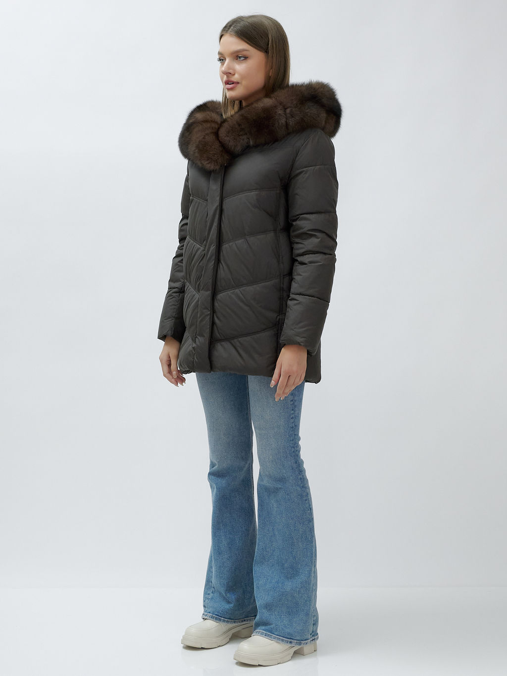 с МЕХОМ ПЕСЕЦ ПРЕМИУМ класса Полупальто зимние темно-коричневого цвета - Mtforce фото 11