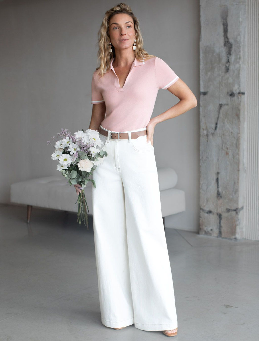 Джемпер с воротником-поло с коротким рукавом тонкой вязки из вискозы