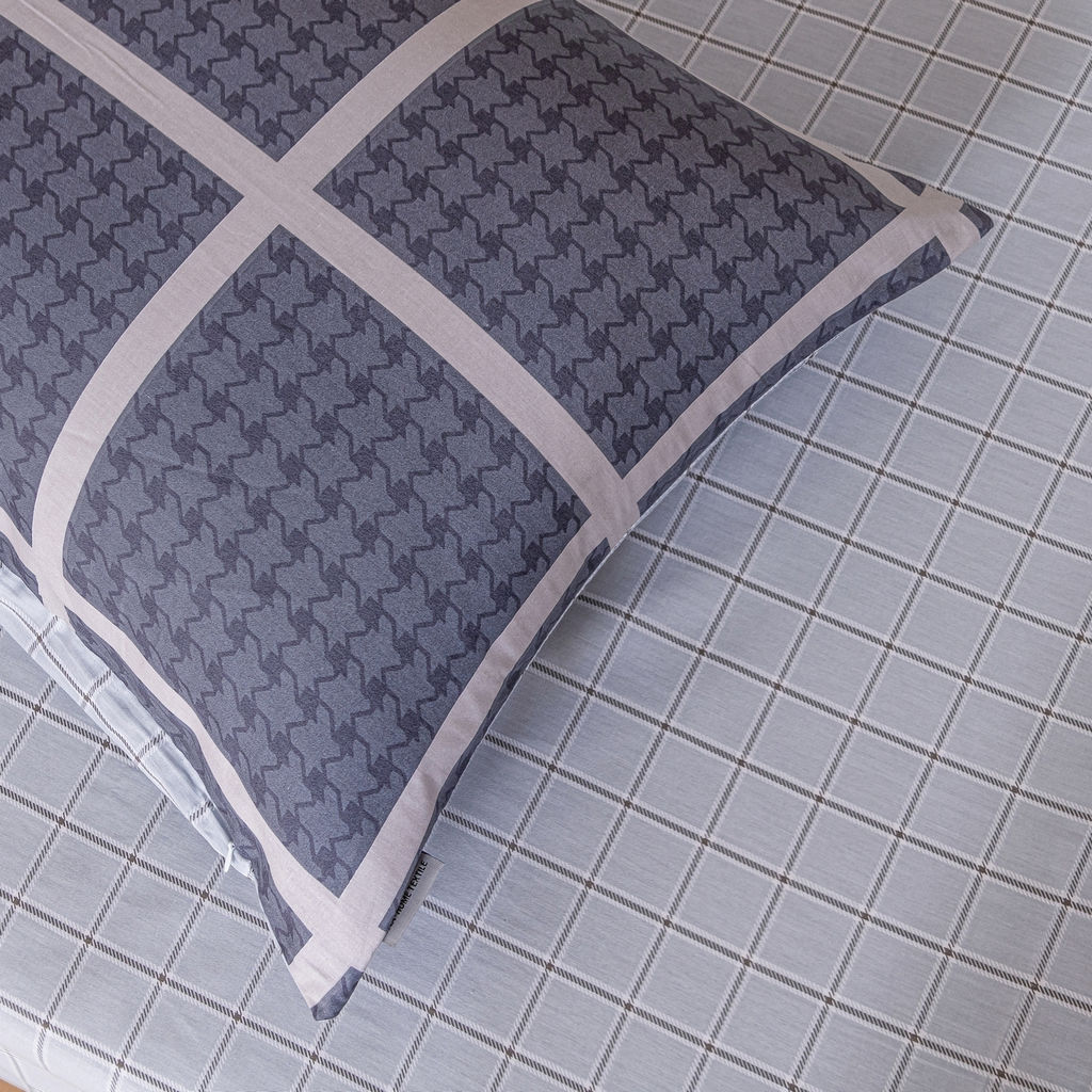 Комплект постельного белья Люкс Сатин 100% хлопок на резинке AR362 160*200*25 2 спальный 50-70 2 шт