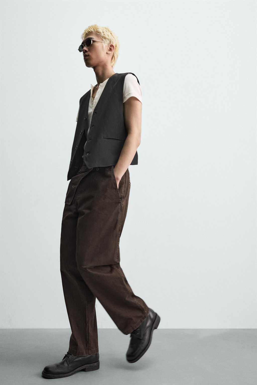 PANTAL?N RELAXED FIT BOLSILLO PETO / Marr?n - Zara фото 6