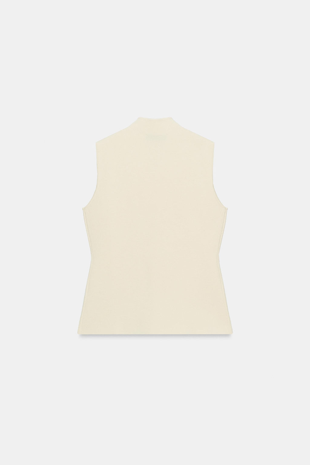 TOP CHALECO PUNTO BOTONES FORRADOS / Crudo - Zara фото 7