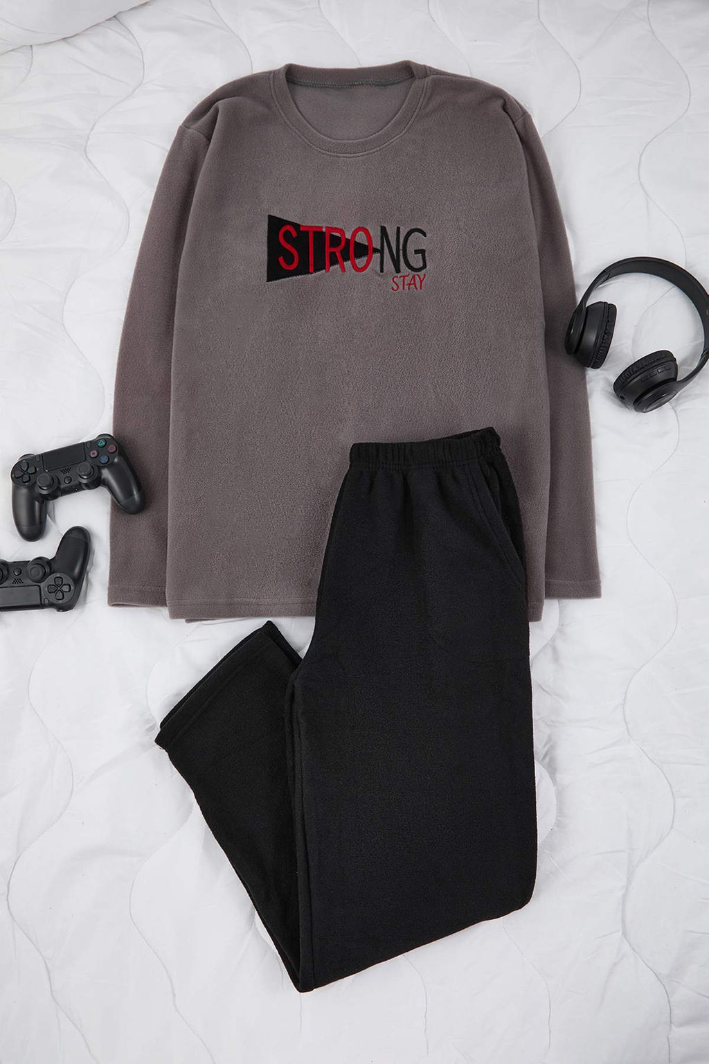 Indigo Regular Kesim Slogan Nak?sl? Polar/K?sl?k Pijama Tak?m? TMNAW26PT00038 - Trendyolmilla фото 7