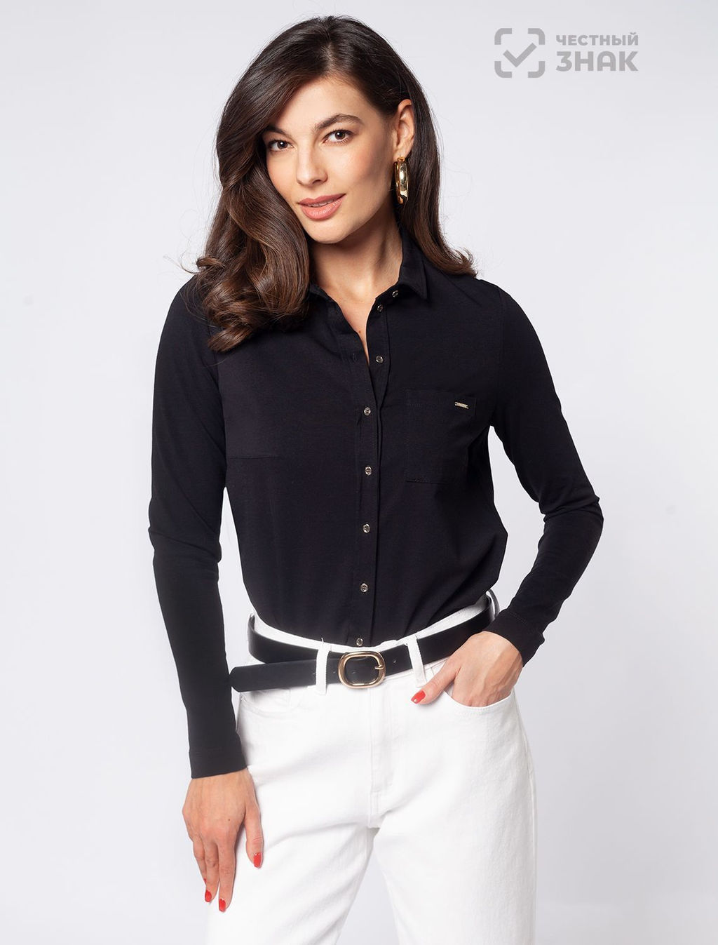 Блузка трикотажная на золотистых пуговицах из премиального хлопка