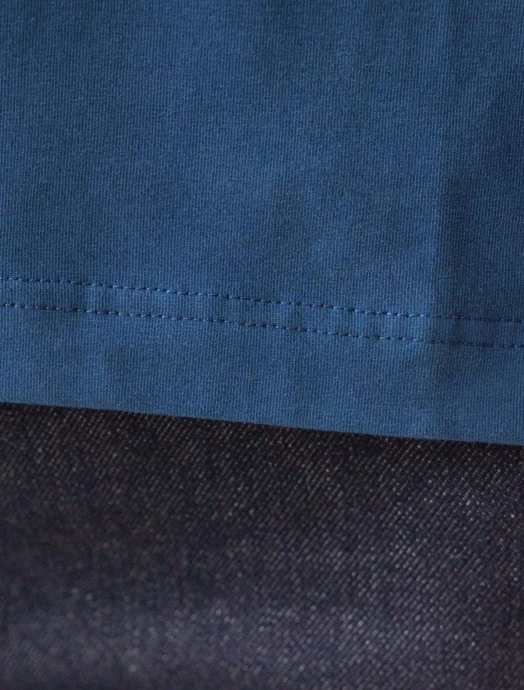 Футболка из премиального хлопка с авторским принтом