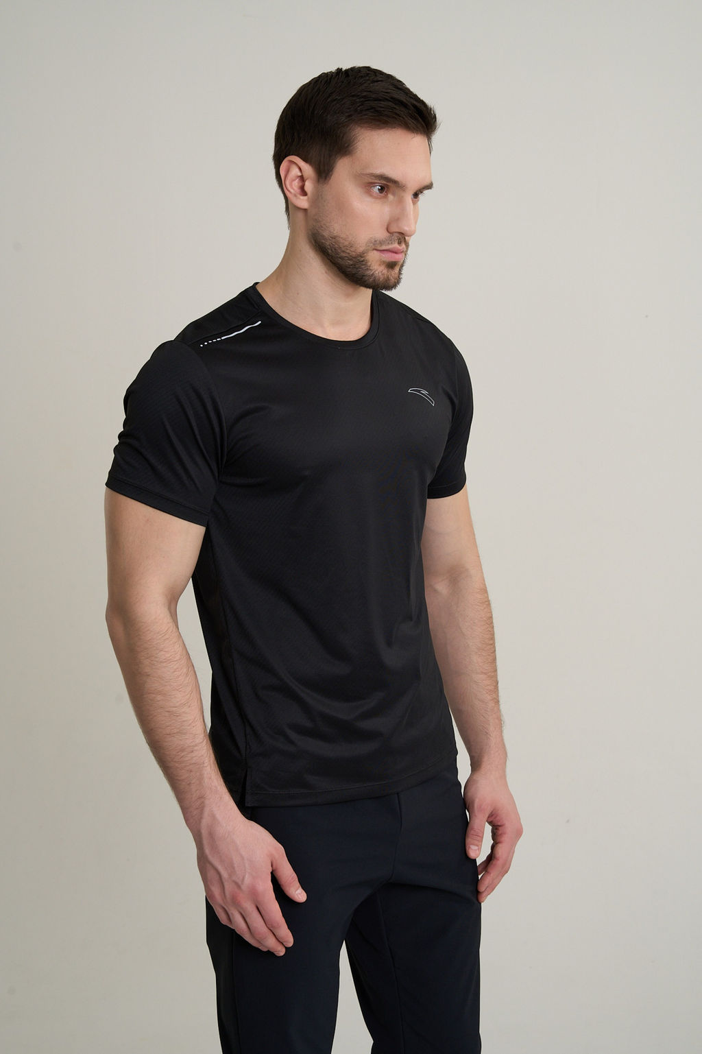 Футболка Черный ANTA RUNNING SS Tee фото 2