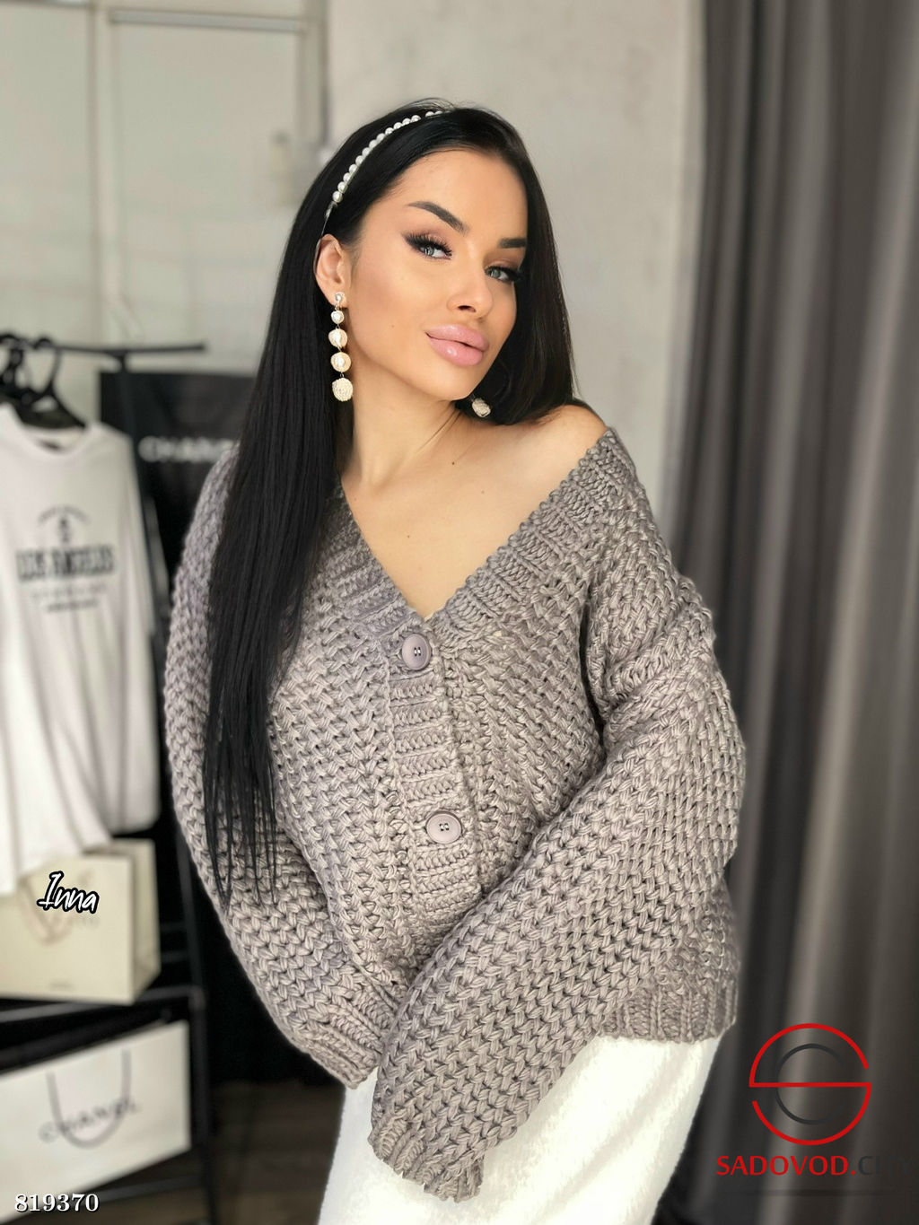 Женская кофта на пуговицах