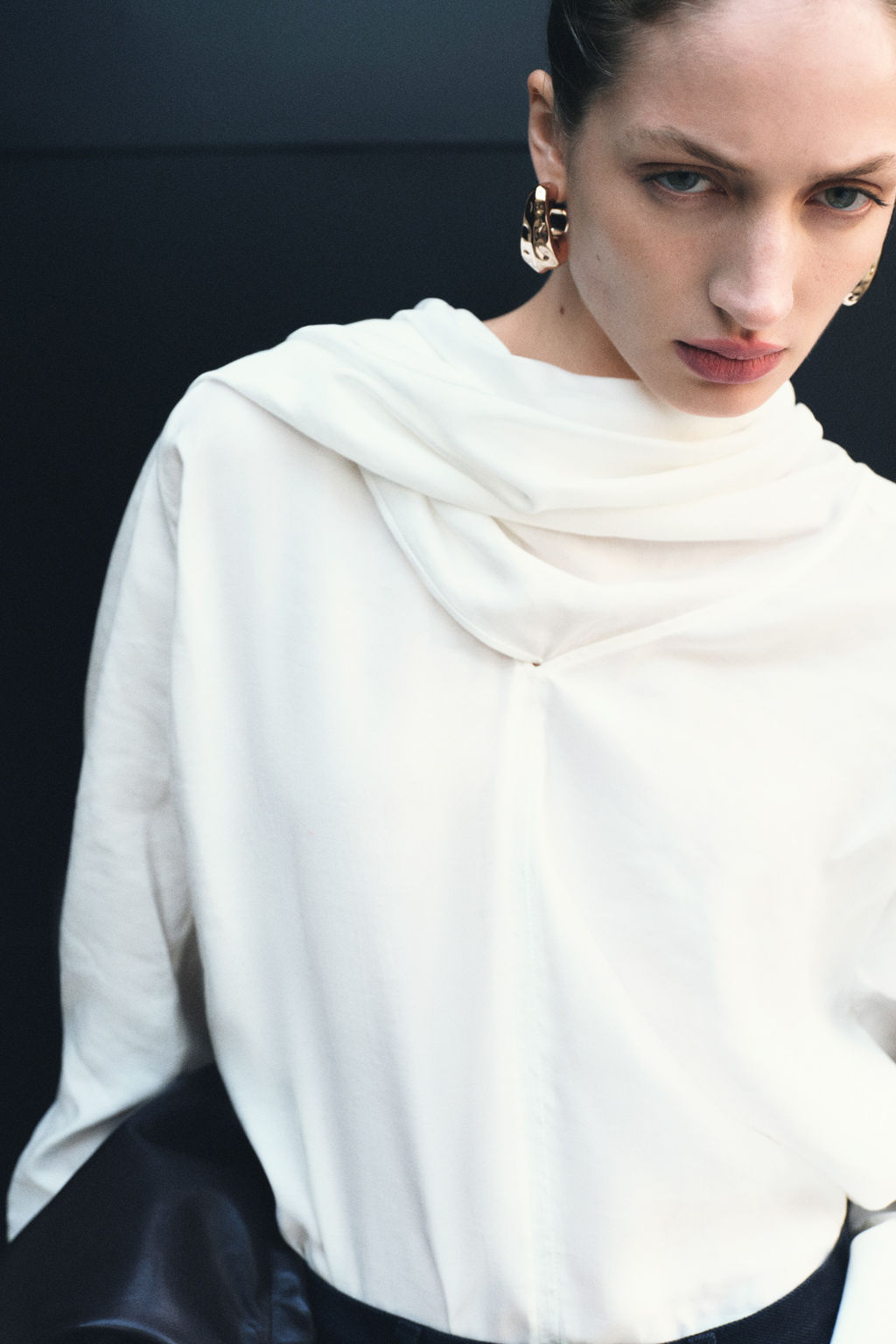 Blusa con cuello fular - H&m фото 8