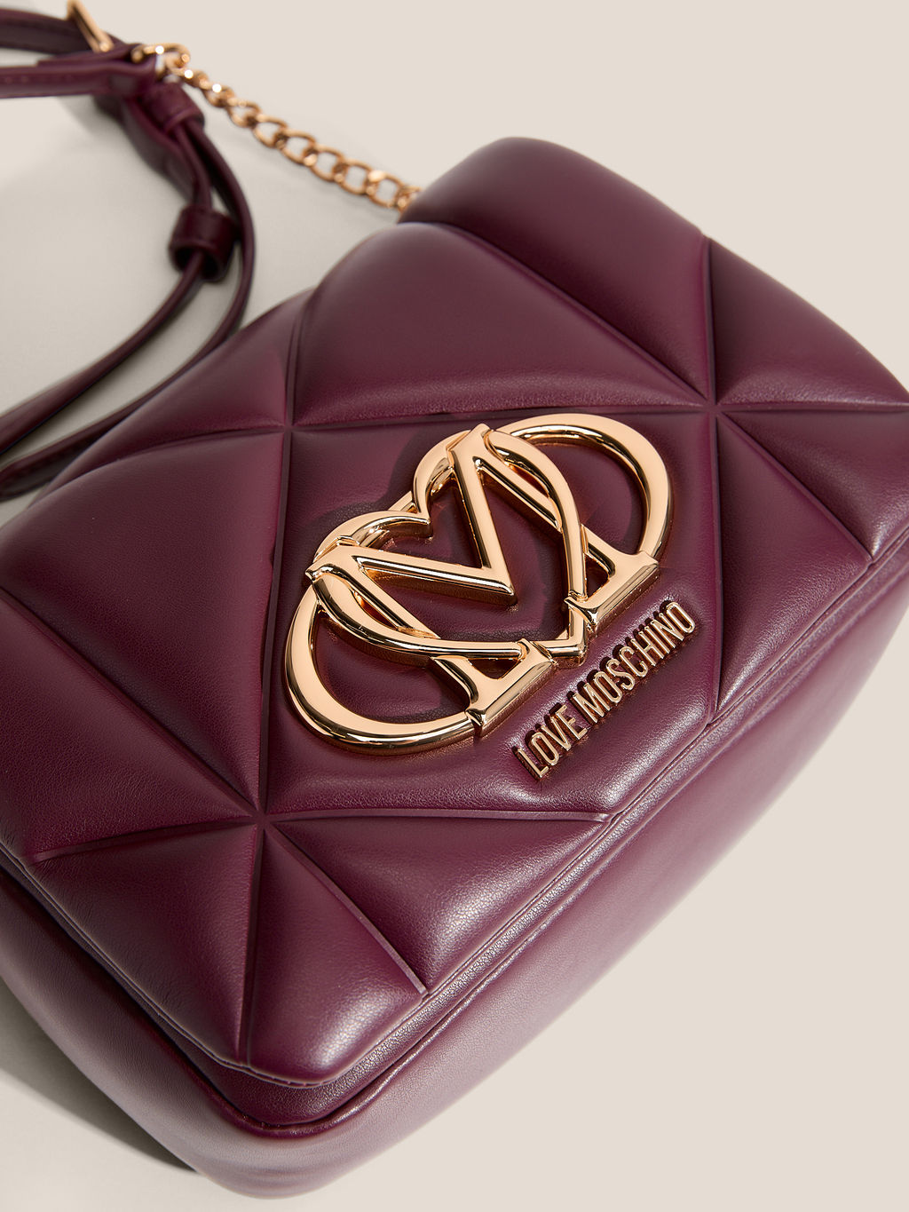 Кросс-боди LOVE MOSCHINO EMBOSSED Q Артикул 4561046, фиолетово-бордовый  фото 2