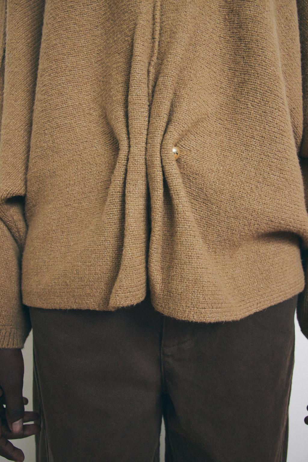 GOLD APPLIQUE KNIT SWEATER - Zara фото 2