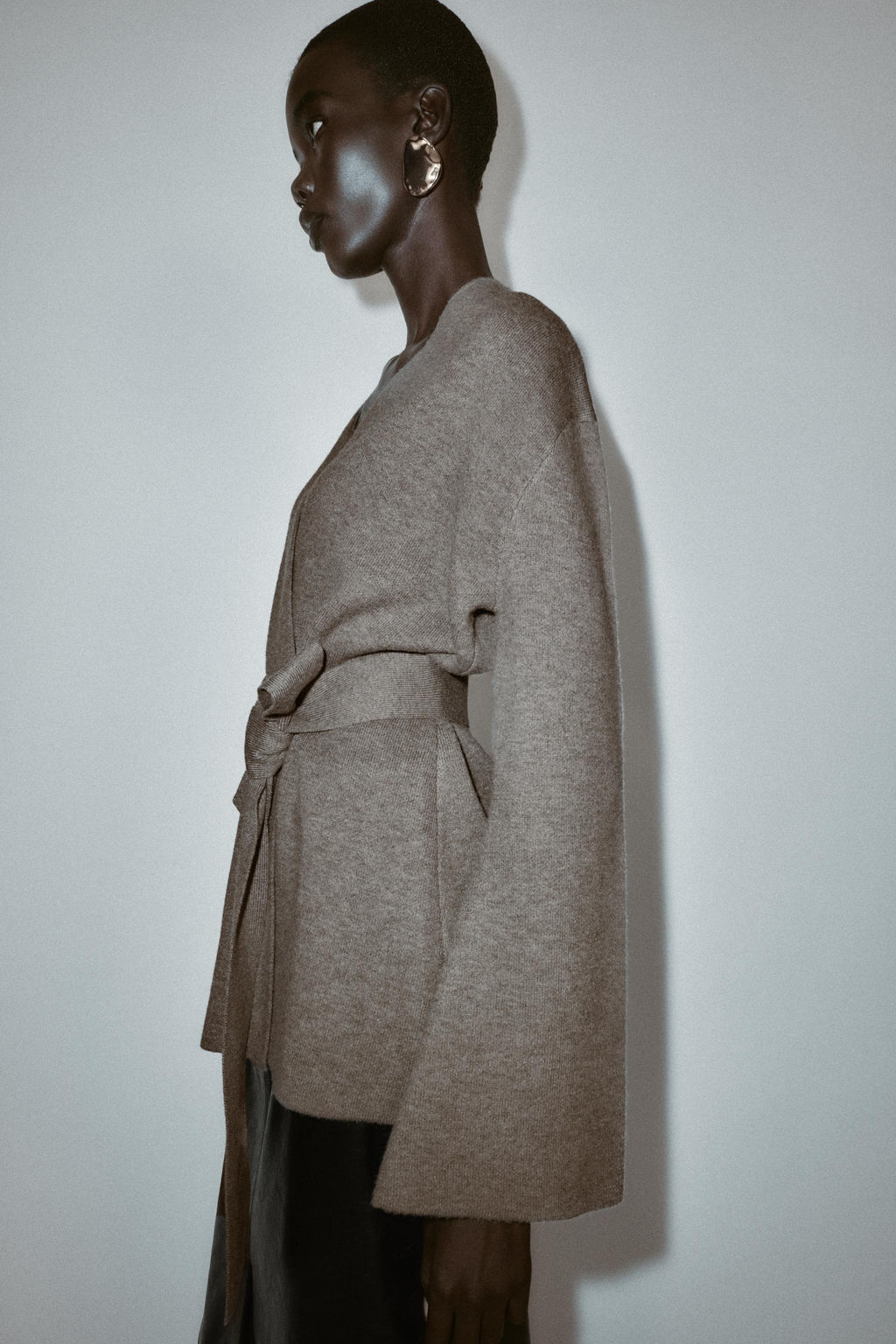 PLAIN KNIT CARDIGAN WITH BELT - Zara фото 18