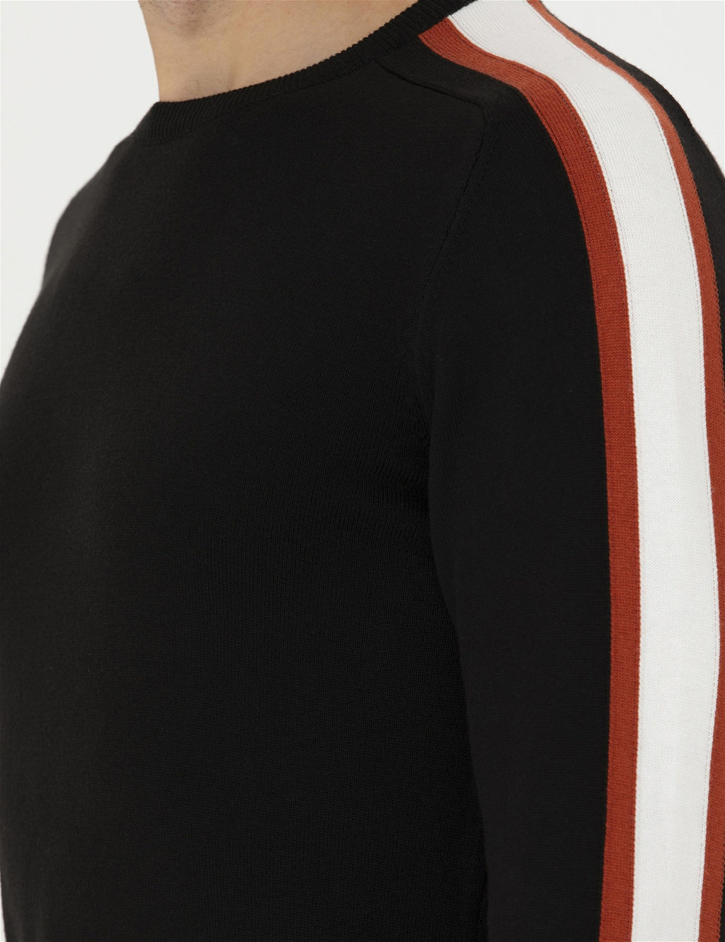 Siyah Slim Fit Bisiklet Yaka Triko Kazak