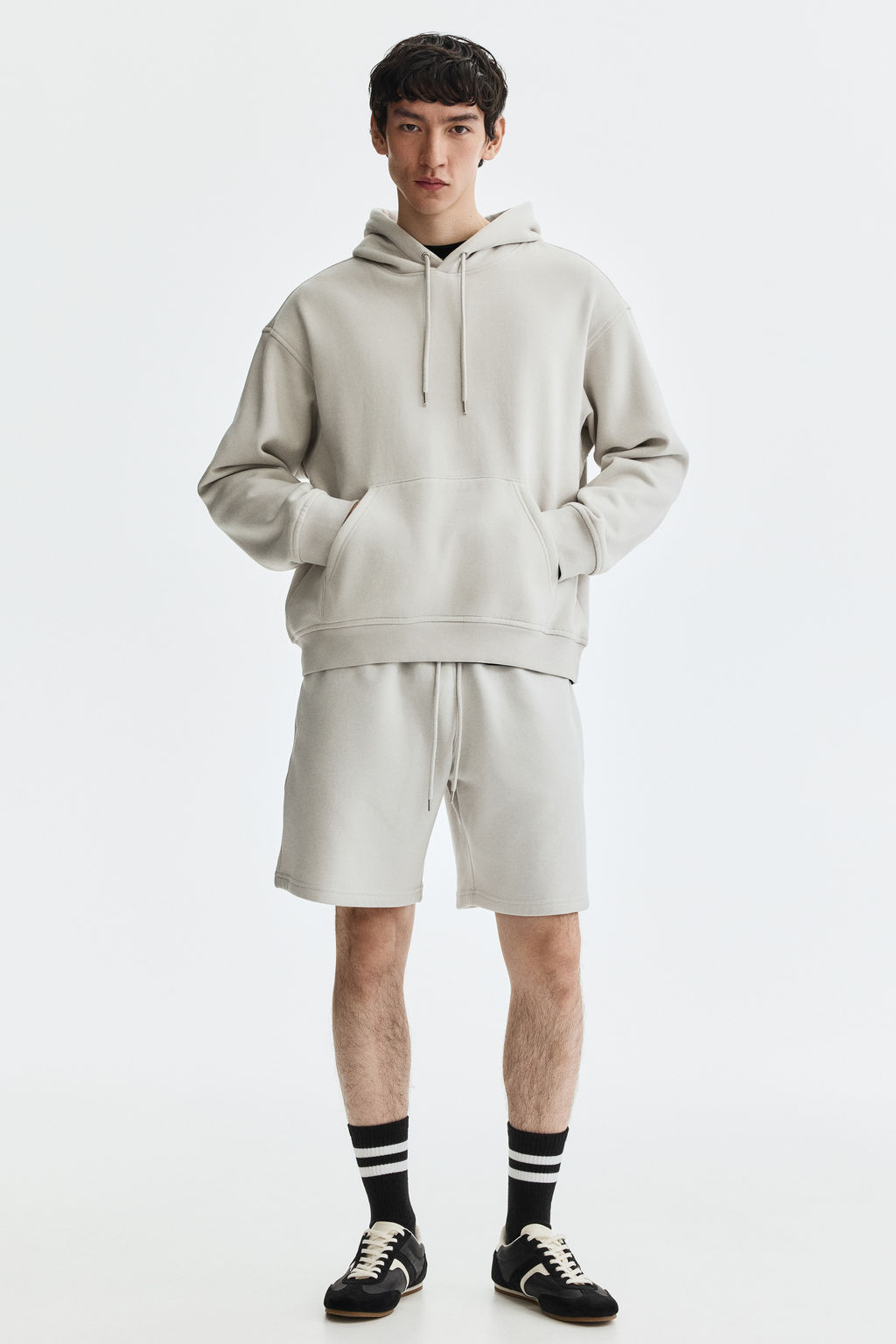 Pantal?n corto Regular Fit - H&m фото 11
