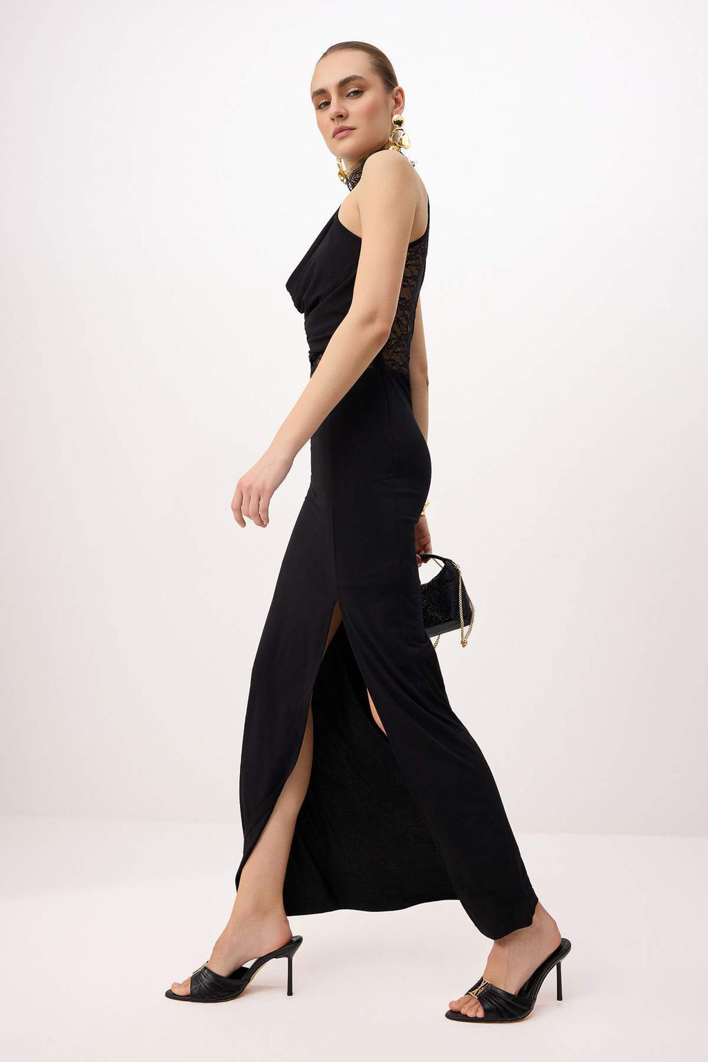 Siyah Dantel Detayl? Orme Maxi Abiye & Mezuniyet Elbisesi TPRSS26AE00081 - Trendyolmilla фото 3