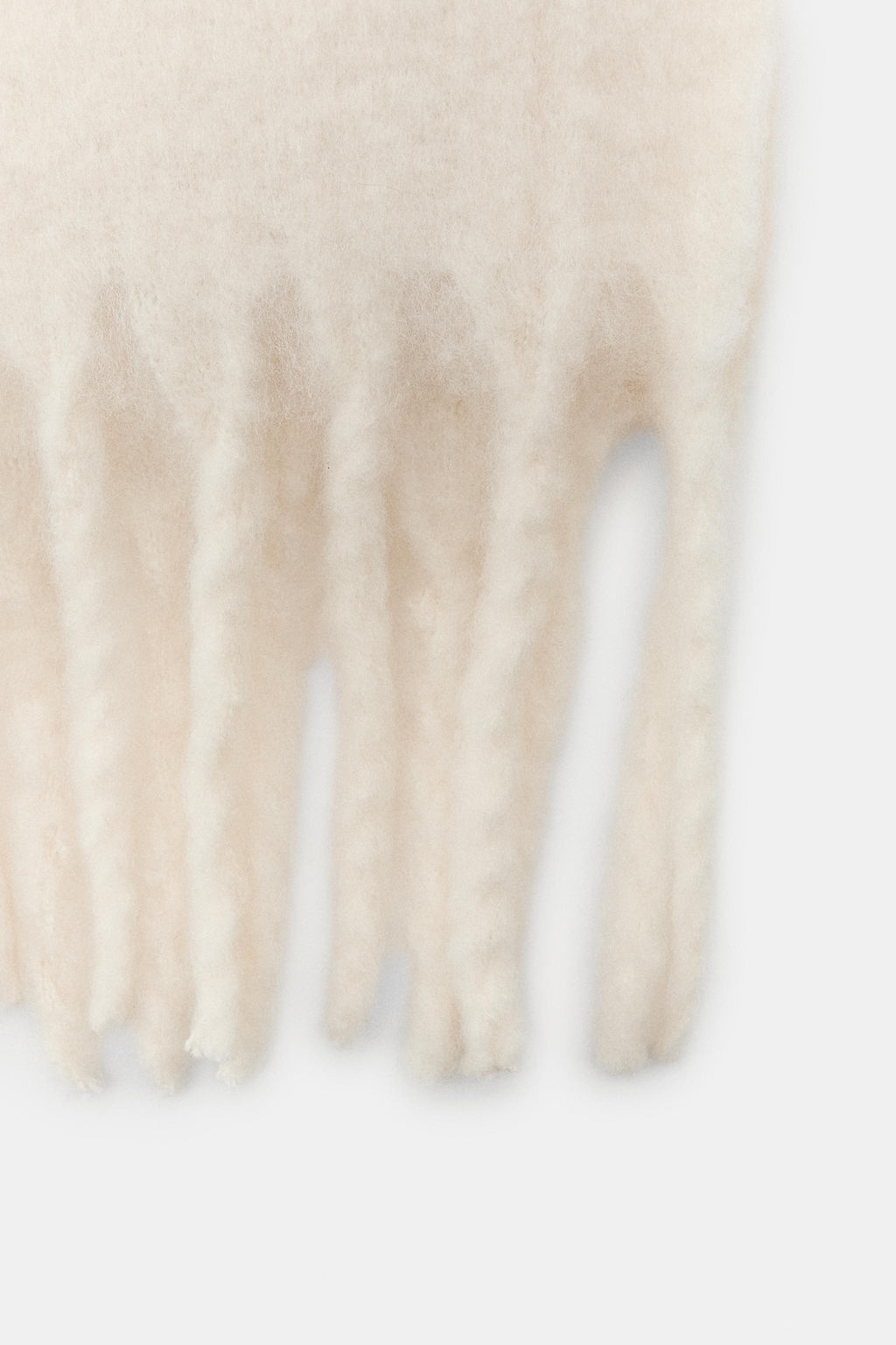 PLAIN FRINGED SCARF - Zara фото 8