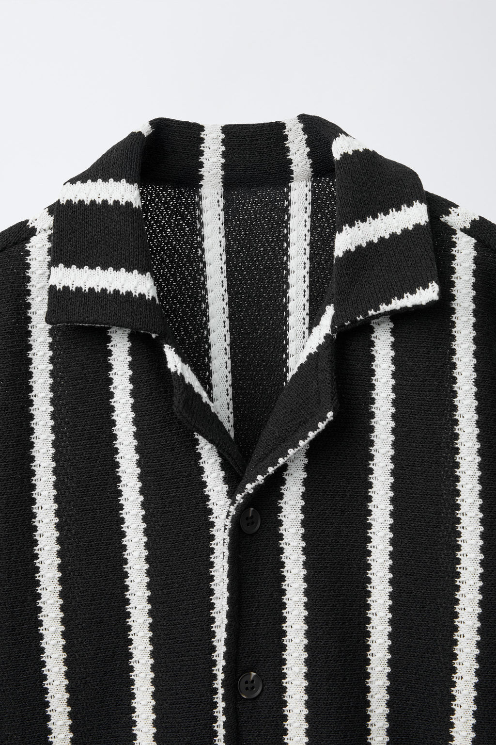 STRIPED TEXTURED CAMP COLLAR SHIRT - Zara фото 3