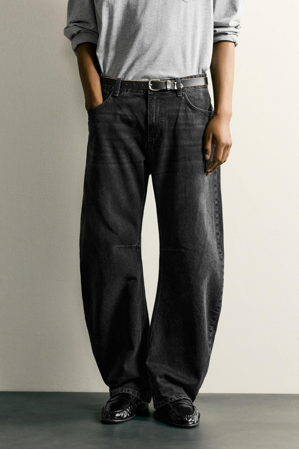 JEANS STRAIGHT BARREL FIT / Carb?n - Zara фото 2