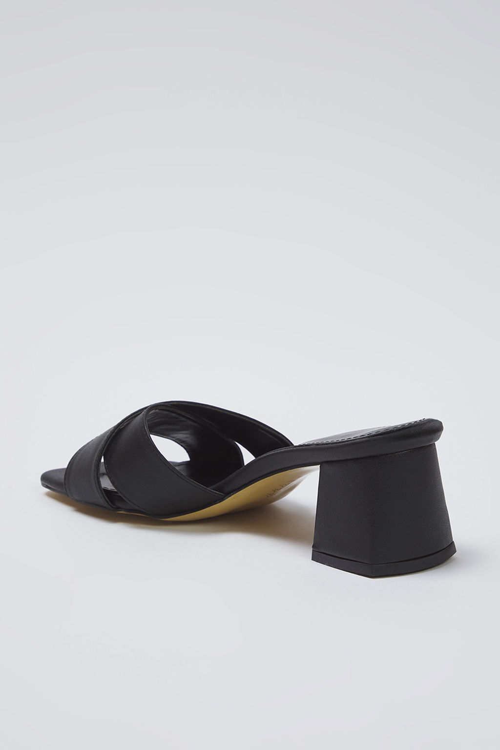 Trendyolmilla Shoes Siyah Capraz Bantl? Kad?n Blok Topuklu Terlik TAKSS25TO00101  фото 4