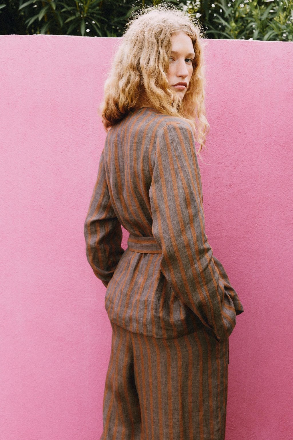 BLAZER RAYAS 100% LINO / Rayas marrones - Zara фото 7