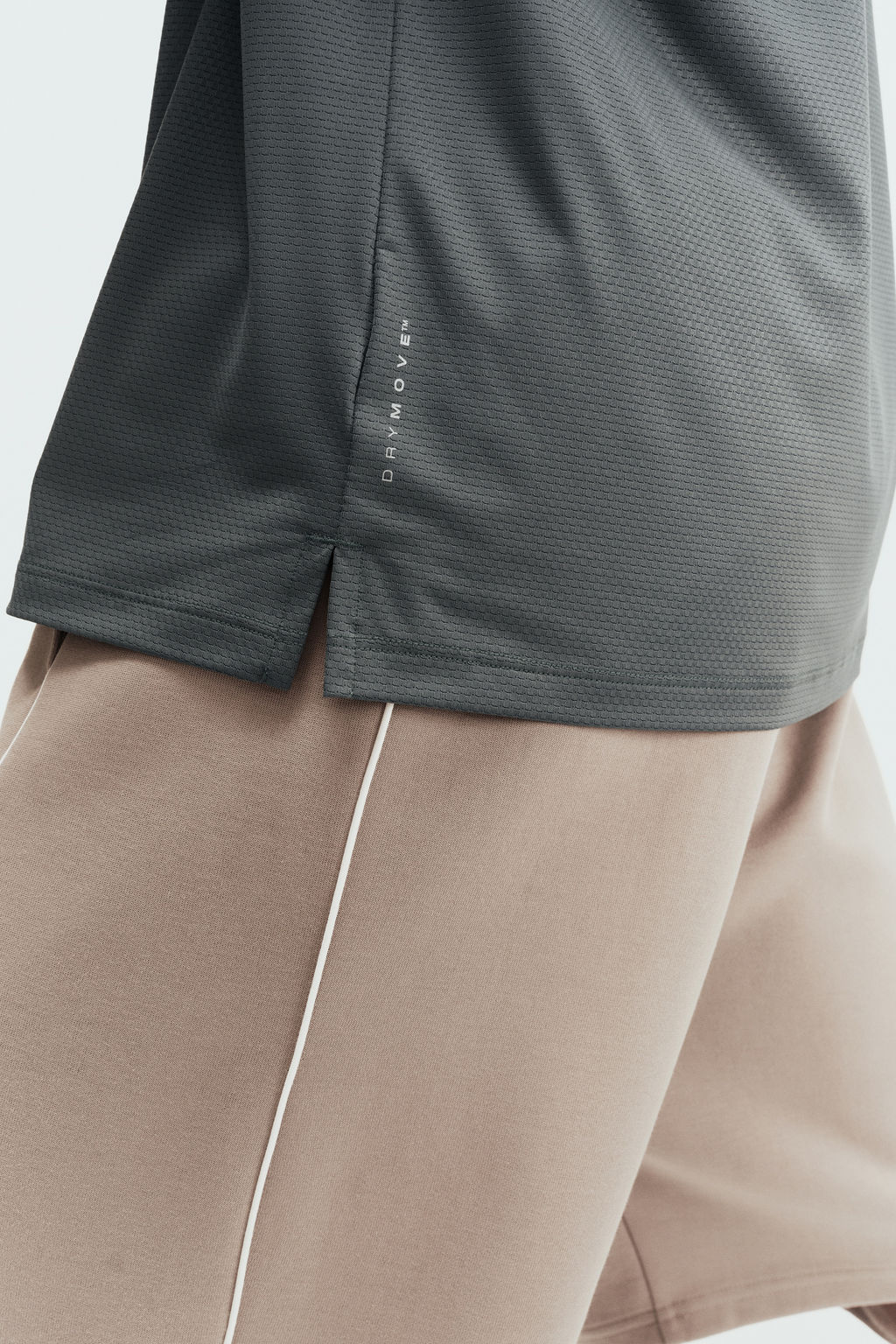 Camiseta de deporte de malla con DryMove - H&m фото 18