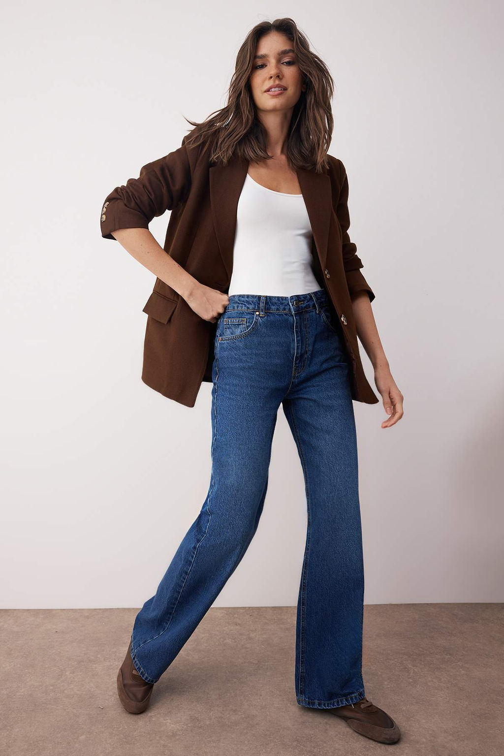 TRENDYOLMILLA Ac?k Mavi Yuksek Bel Wide Leg Jeans TWOSS25JE00132 фото 6