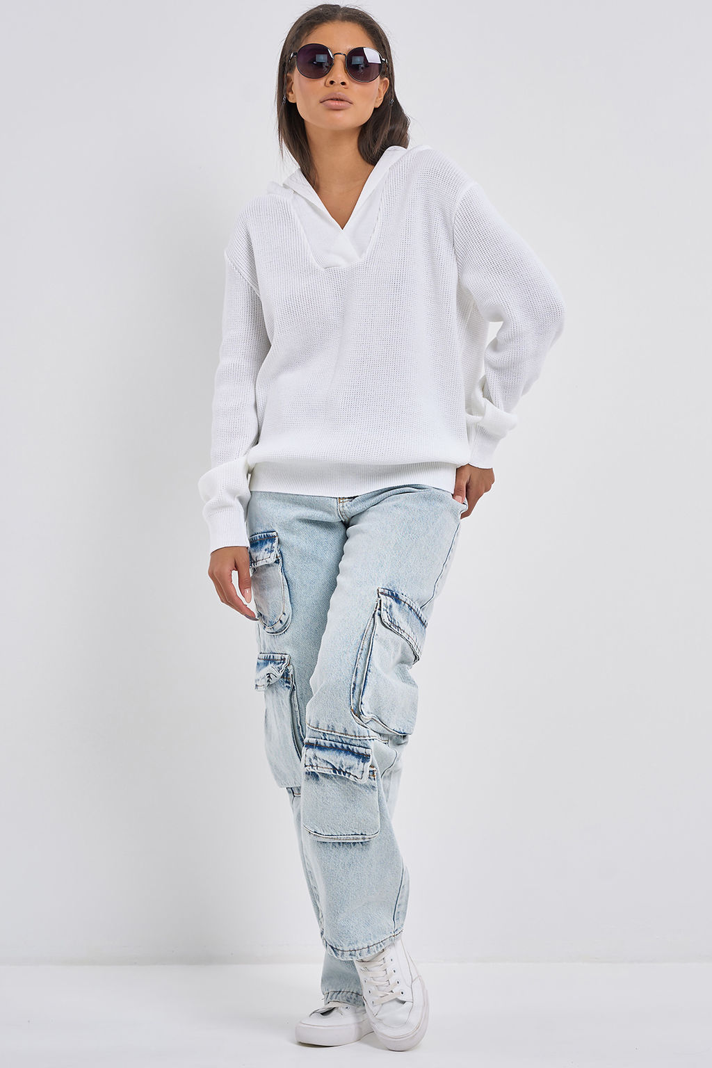 Джемпер хлопковый с капюшоном белый