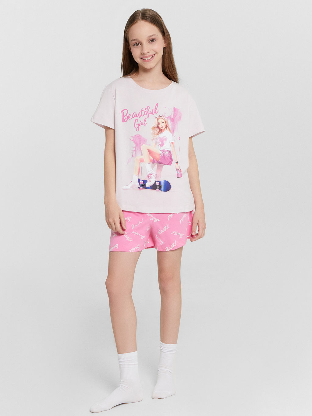 КОМПЛЕКТ ДЛЯ ДЕВОЧЕК (ФУТБОЛКА, ШОРТЫ) - Mark formelle фото 2