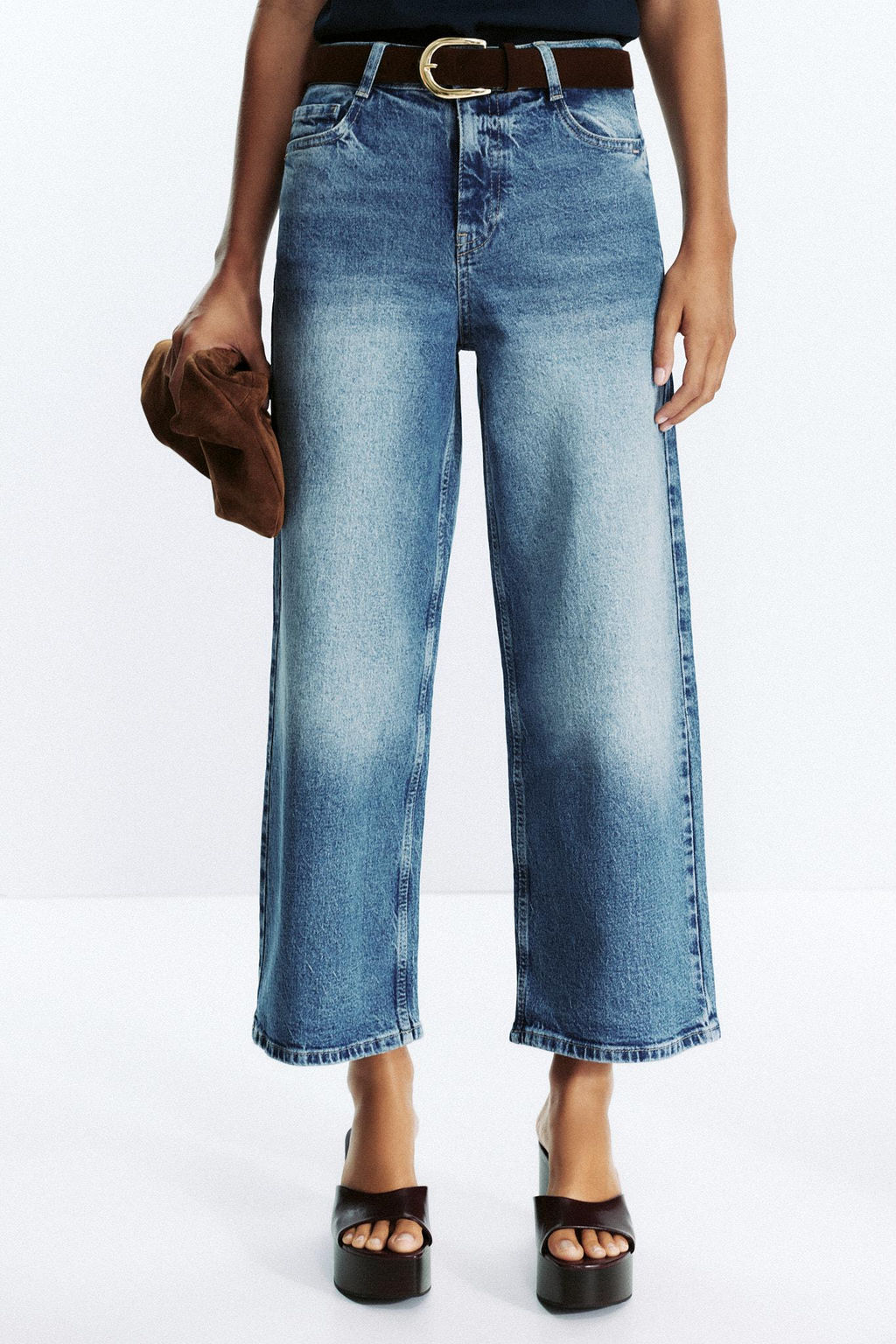 Z.10 HIGH-WAIST BELTED CULOTTES JEANS - Zara фото 2