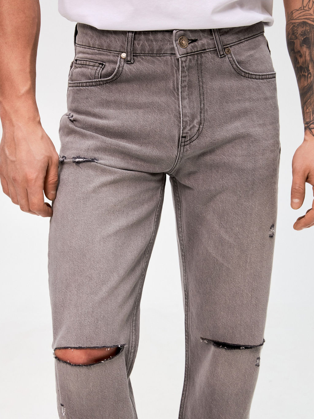 10100160004 Брюки джинсовые муж. Nissany_carrot серый - Concept club фото 2