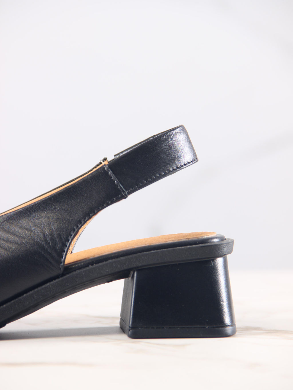 Босоножки 4001.415bl.Черный