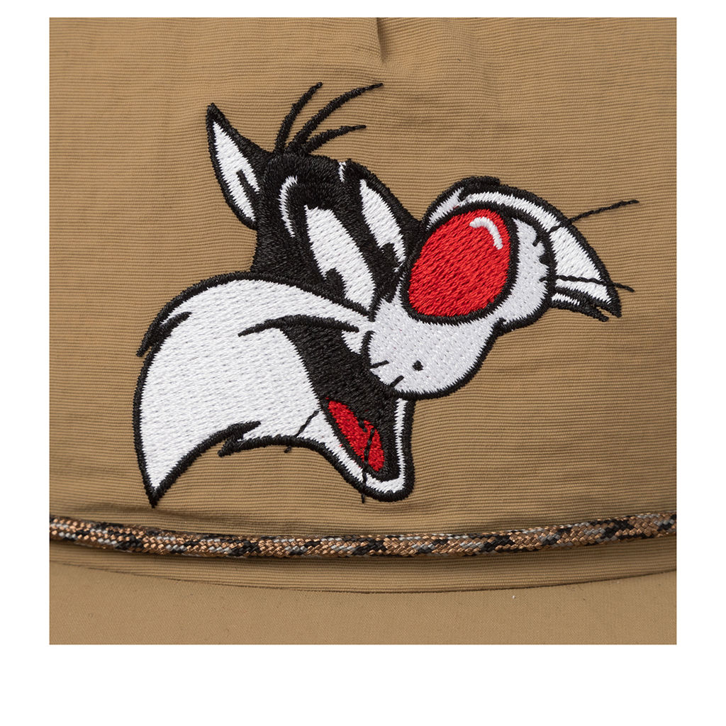 Бейсболка CAPSLAB арт. CL/LOO13/1/CF/GOOB Looney Tunes Sylvester (бежевый)