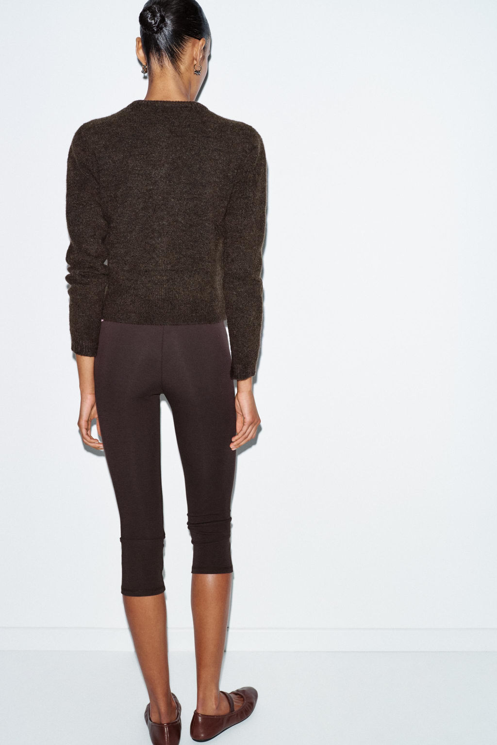 CARDIGAN WITH BALL BUTTONS - Zara фото 19