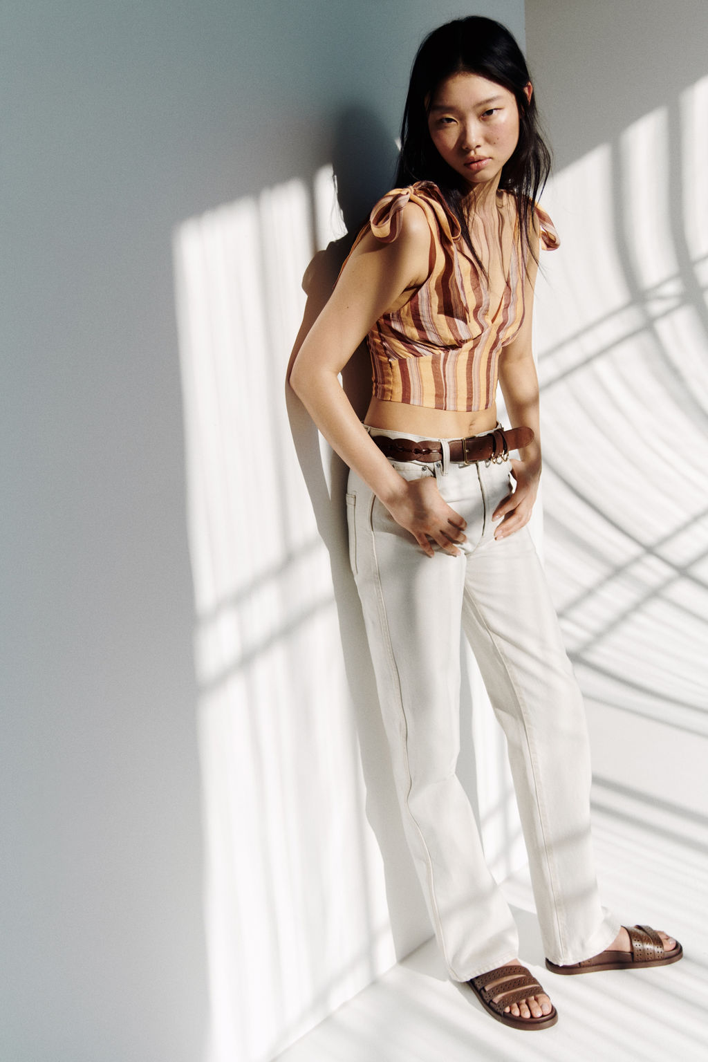 Top cropped con tirantes de lazo - H&m фото 2