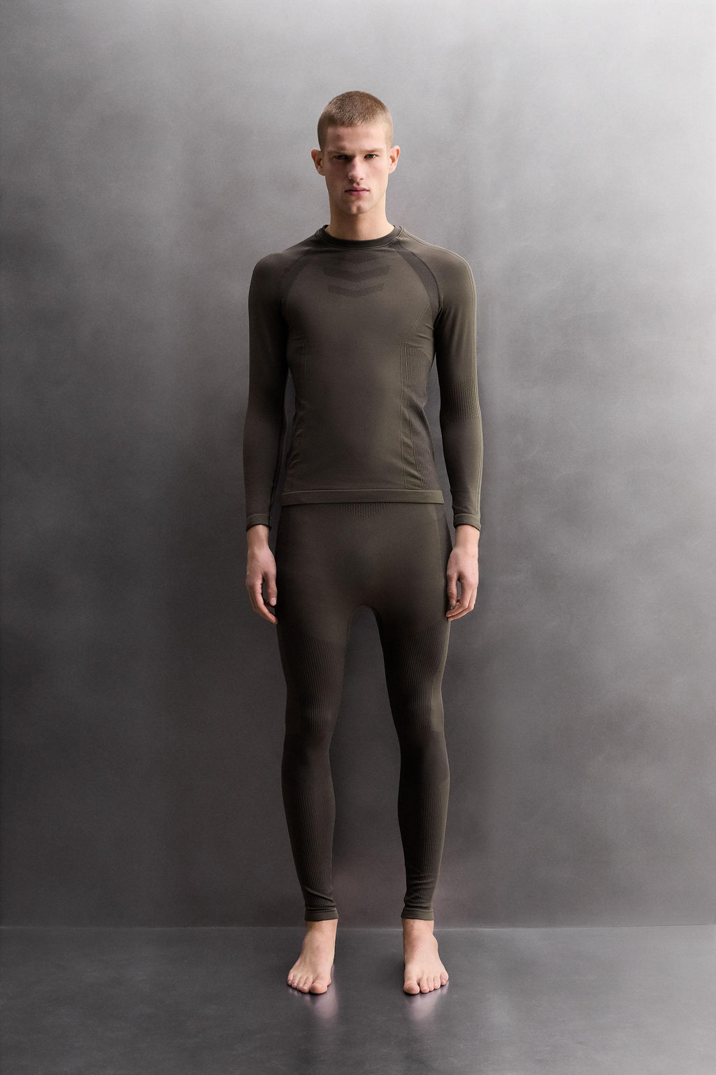 FIRST LAYER SKI T-SHIRT - Zara фото 15