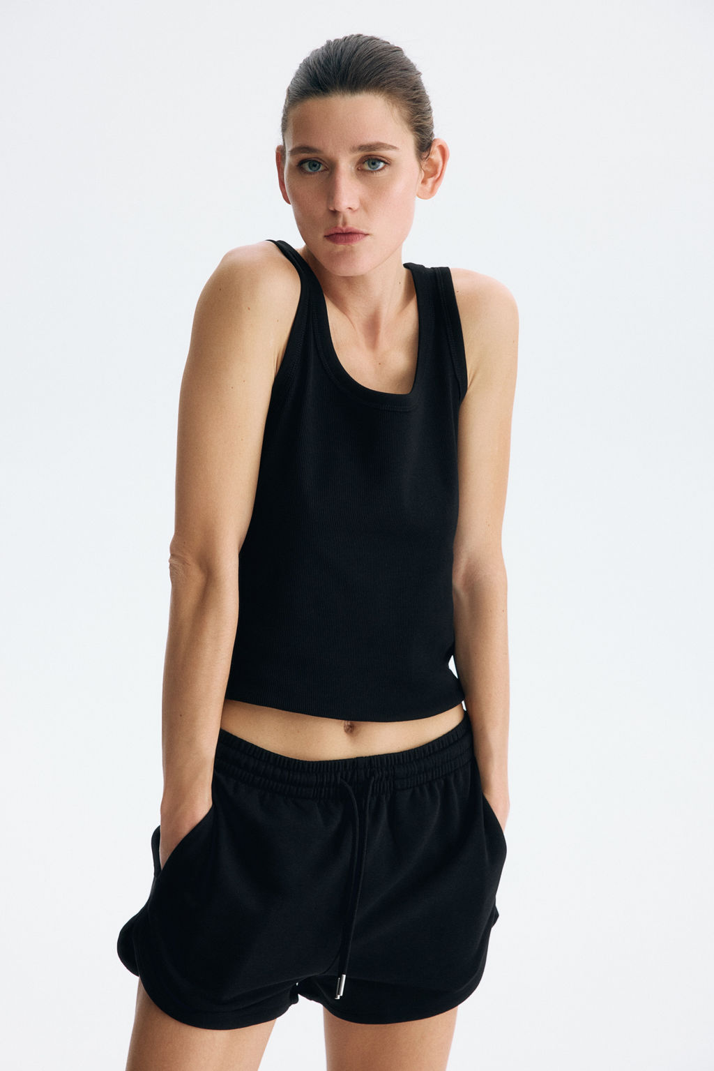 Pantalon corto en sudadera - H&m фото 19