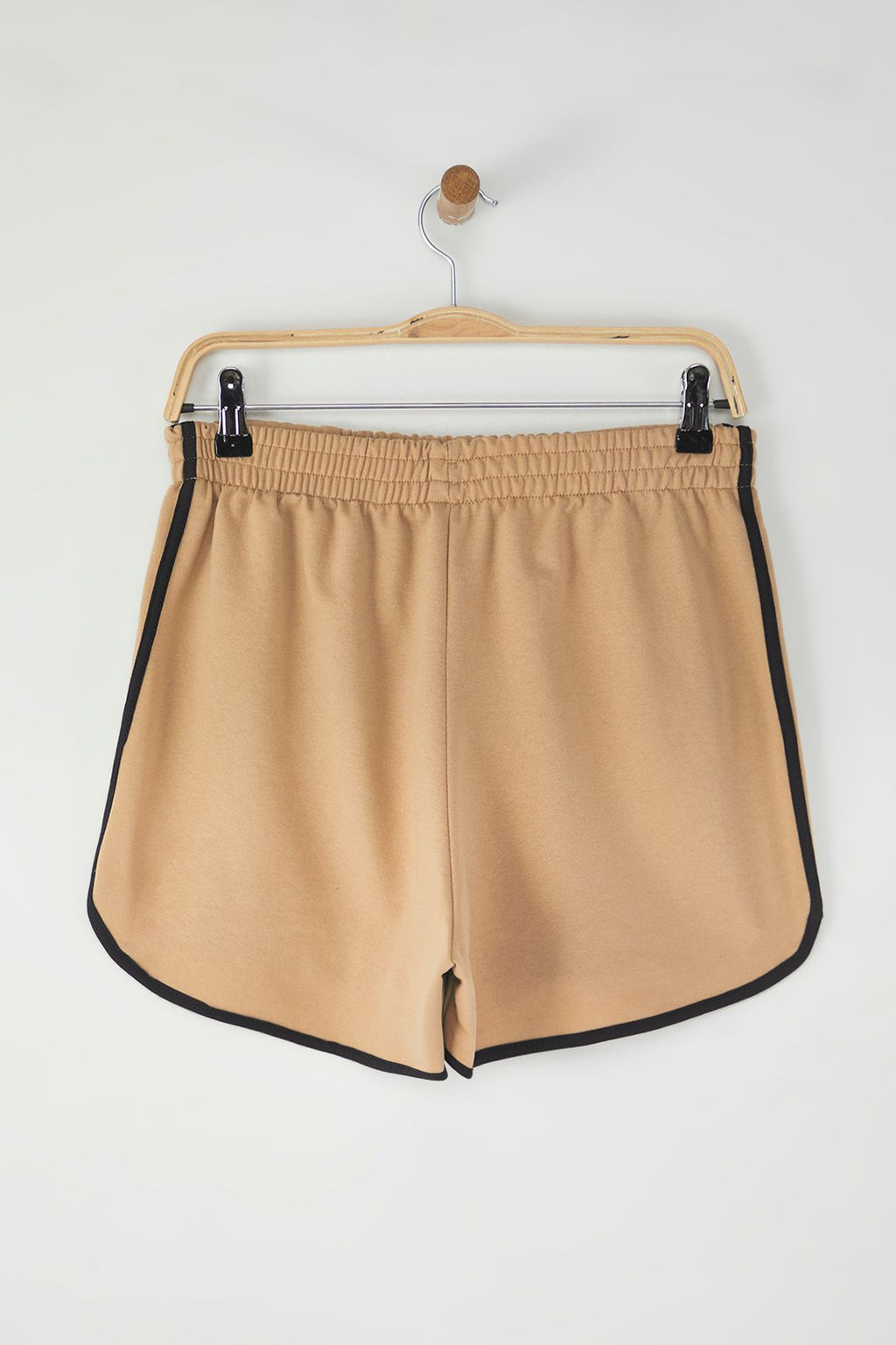 TRENDYOLMILLA Siyah Biye Detayl? Mini Esnek Orme Sort & Bermuda TWOSS24SR00211 фото 6