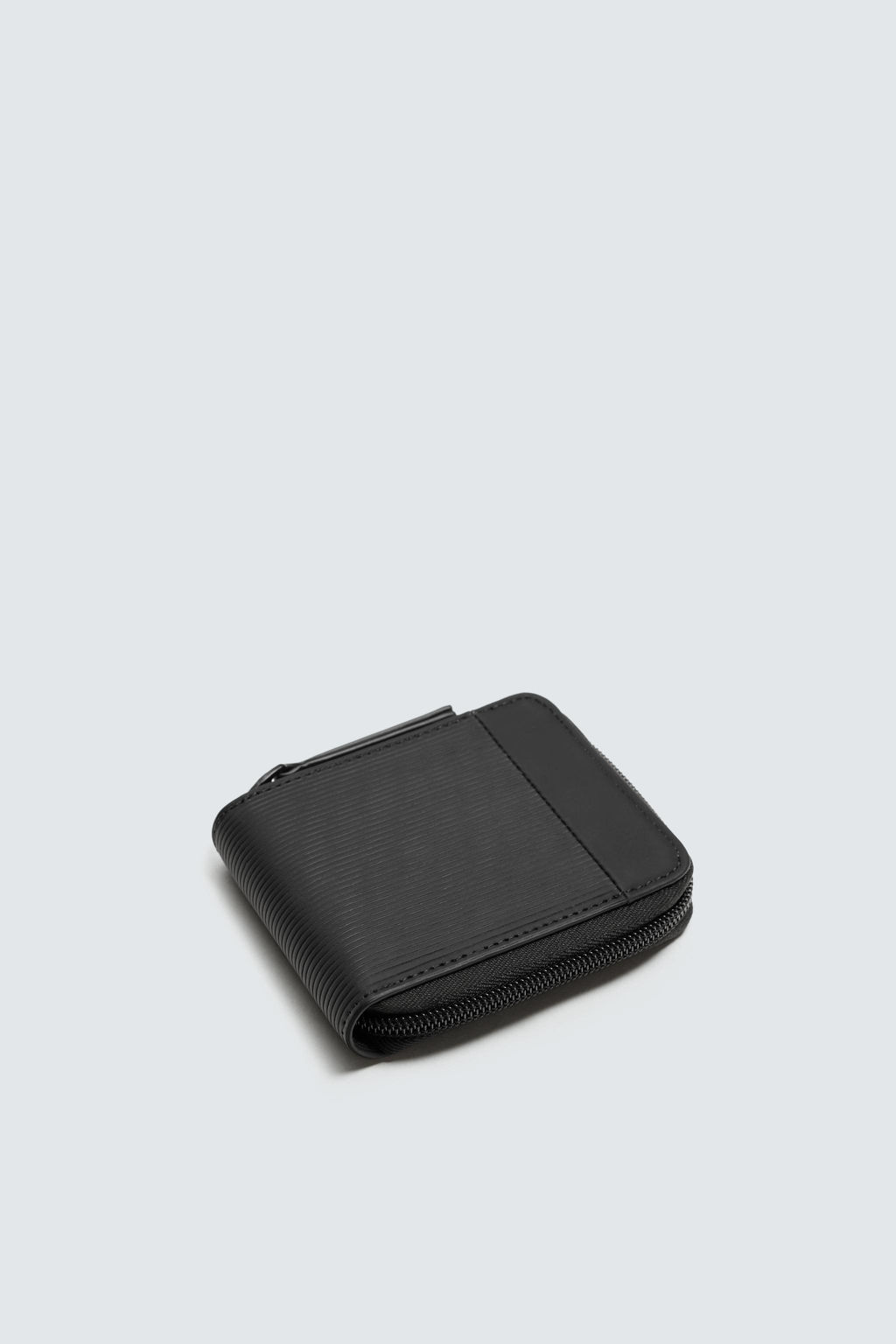 RUBBERISED WALLET WITH ZIP - Zara фото 2