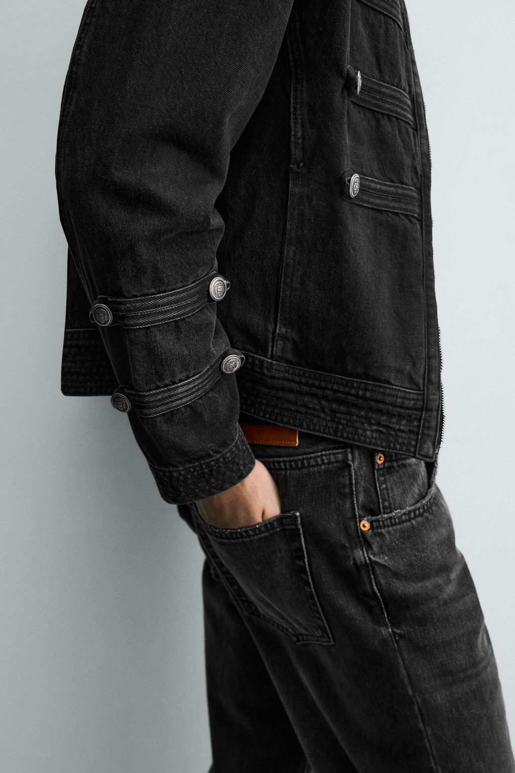CHAQUETA DENIM ALAMARES BOTONES / Carb?n - Zara фото 7