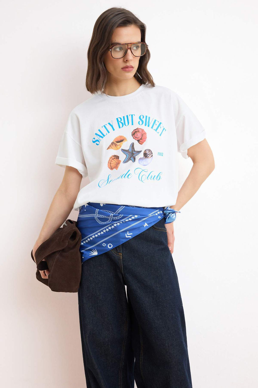 Ekru Bask?l? Oversize/Genis Kal?p K?sa Kollu %100 Pamuk Orme T-Shirt TWOSS26TS00179 - Trendyolmilla фото 2