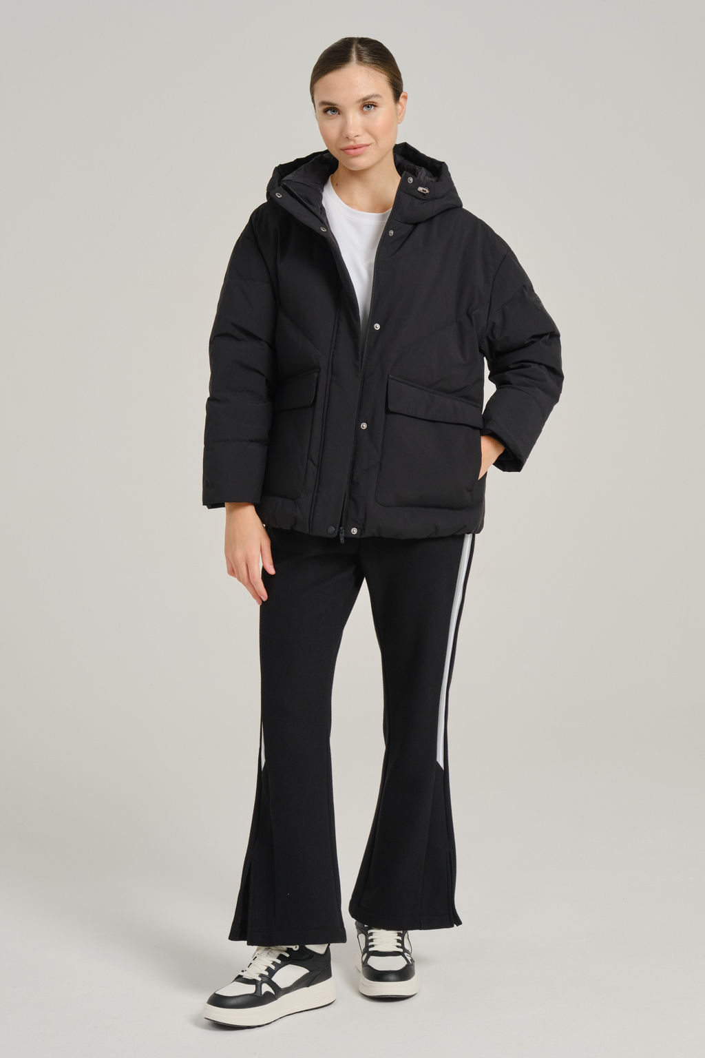 Пуховик короткий Черный TRN Down Jacket