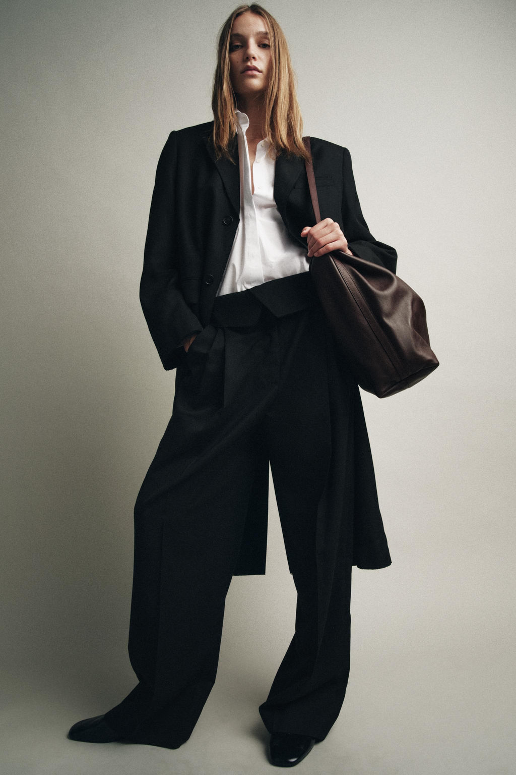 DOUBLE COMPARTMENT LEATHER BUCKET BAG - Zara фото 3