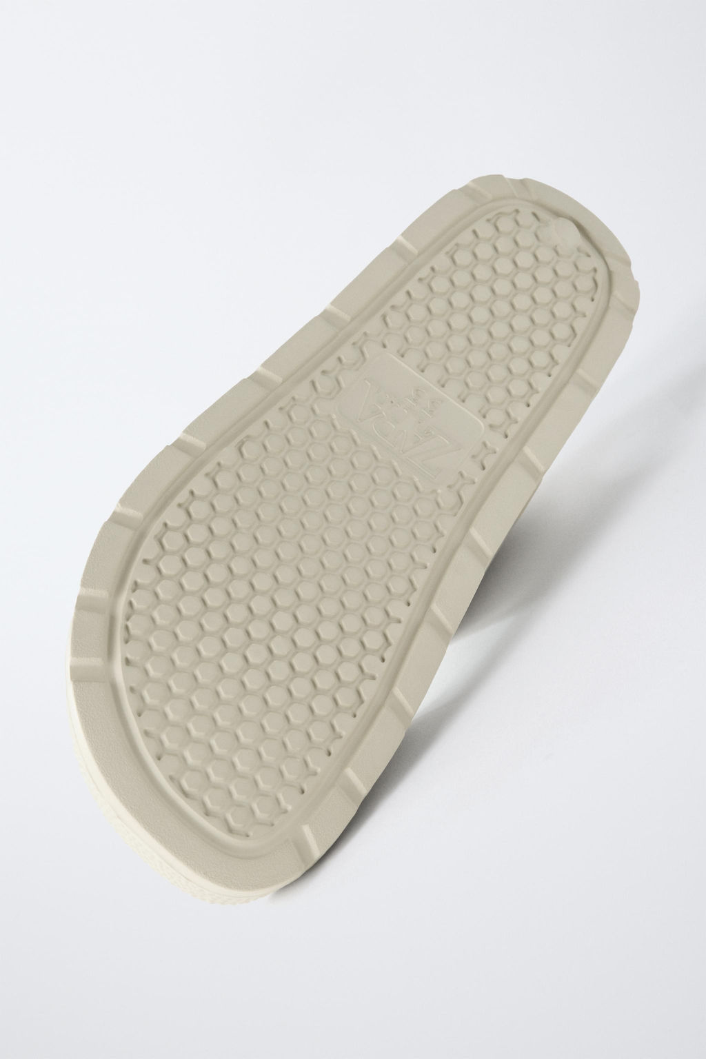 SANDALIA ENGOMADA HEBILLAS / Blanco Crudo - Zara фото 7