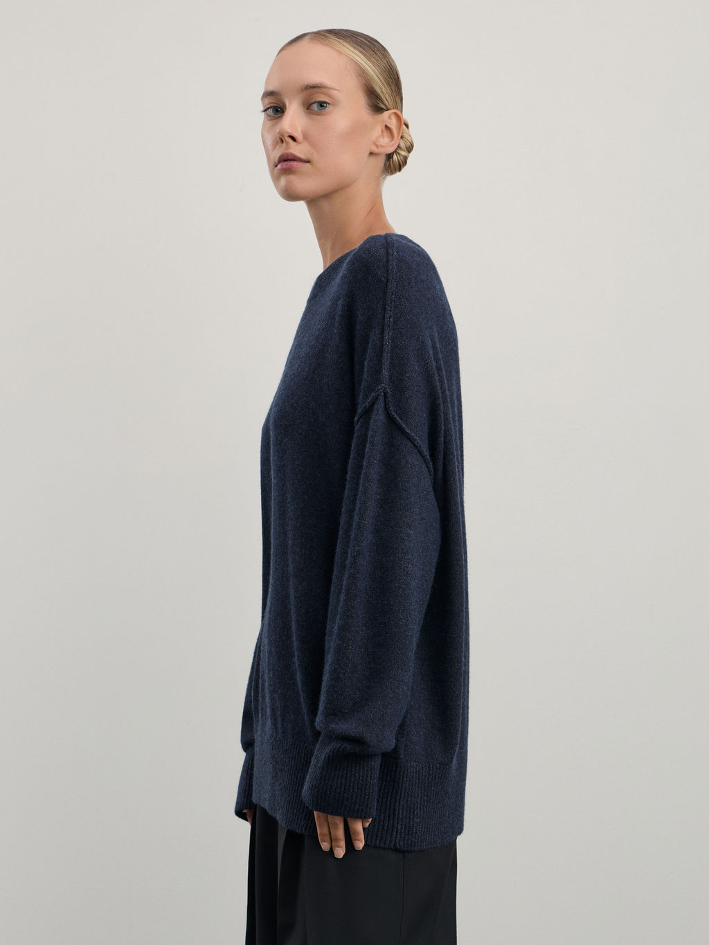 Джемпер из вискозы со швами / Zarina  фото 4