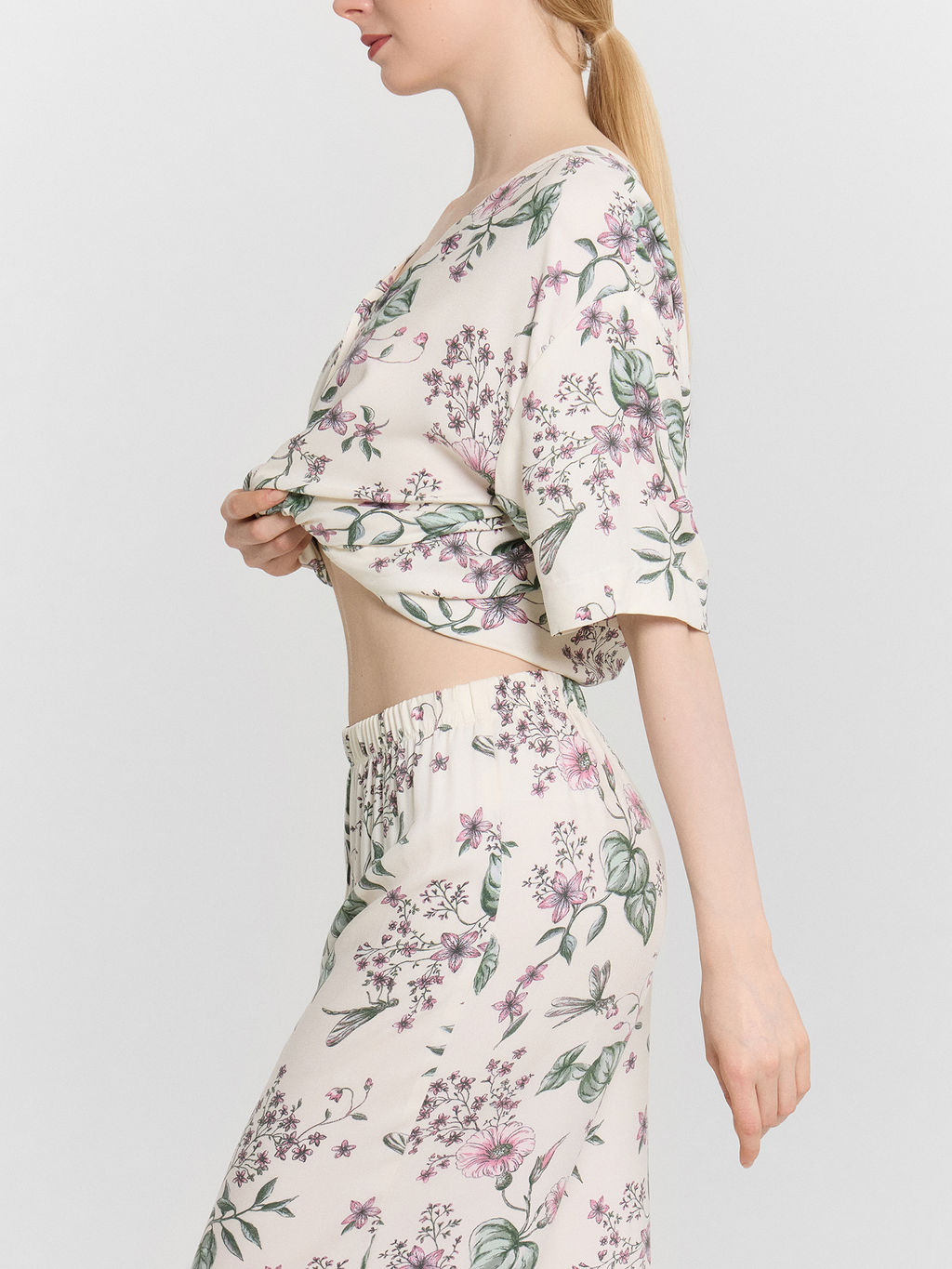 КОМПЛЕКТ ЖЕНСКИЙ (ЖАКЕТ, БРЮКИ) - Mark formelle фото 10