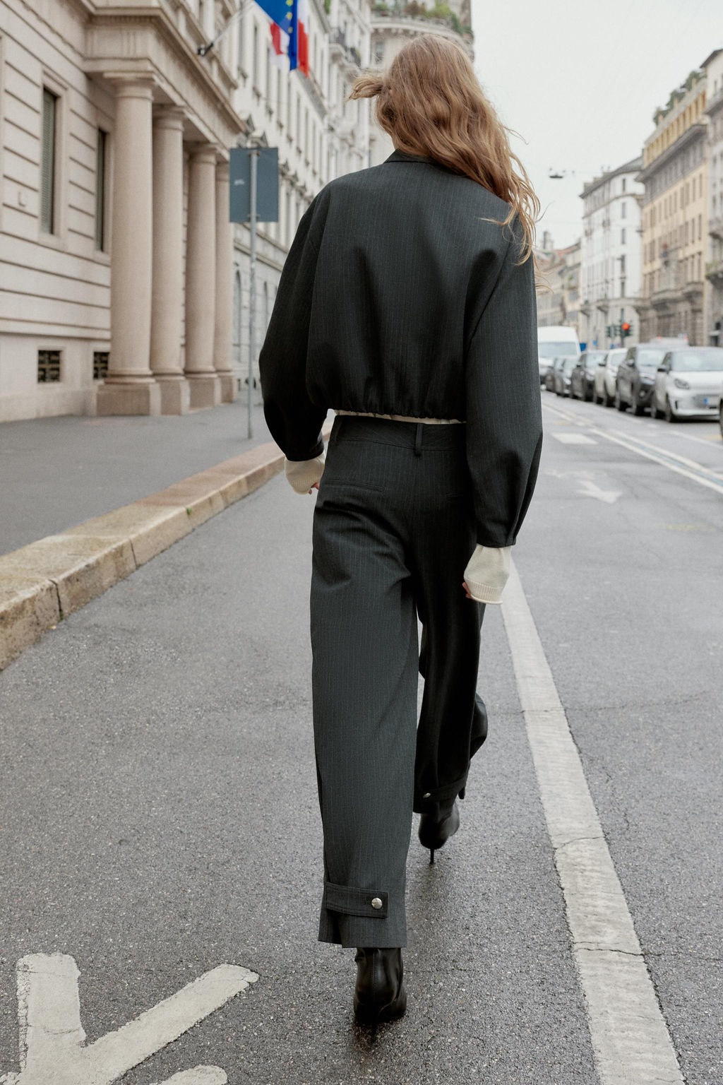 PINSTRIPE TROUSERS WITH ADJUSTABLE HEM - Zara фото 7