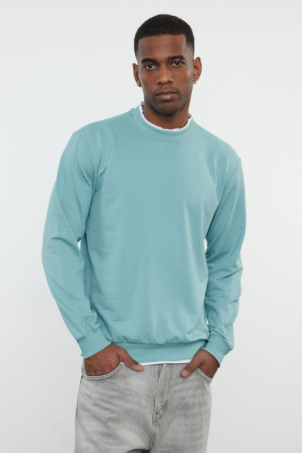 TRENDYOL MAN Mavi Regular/Normal Kesim Sweatshirt TMNAW22SW0658
