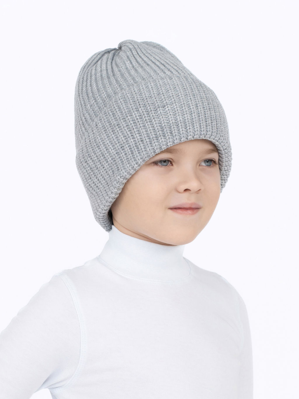 Шапка вязаная светло-серая (56-58)