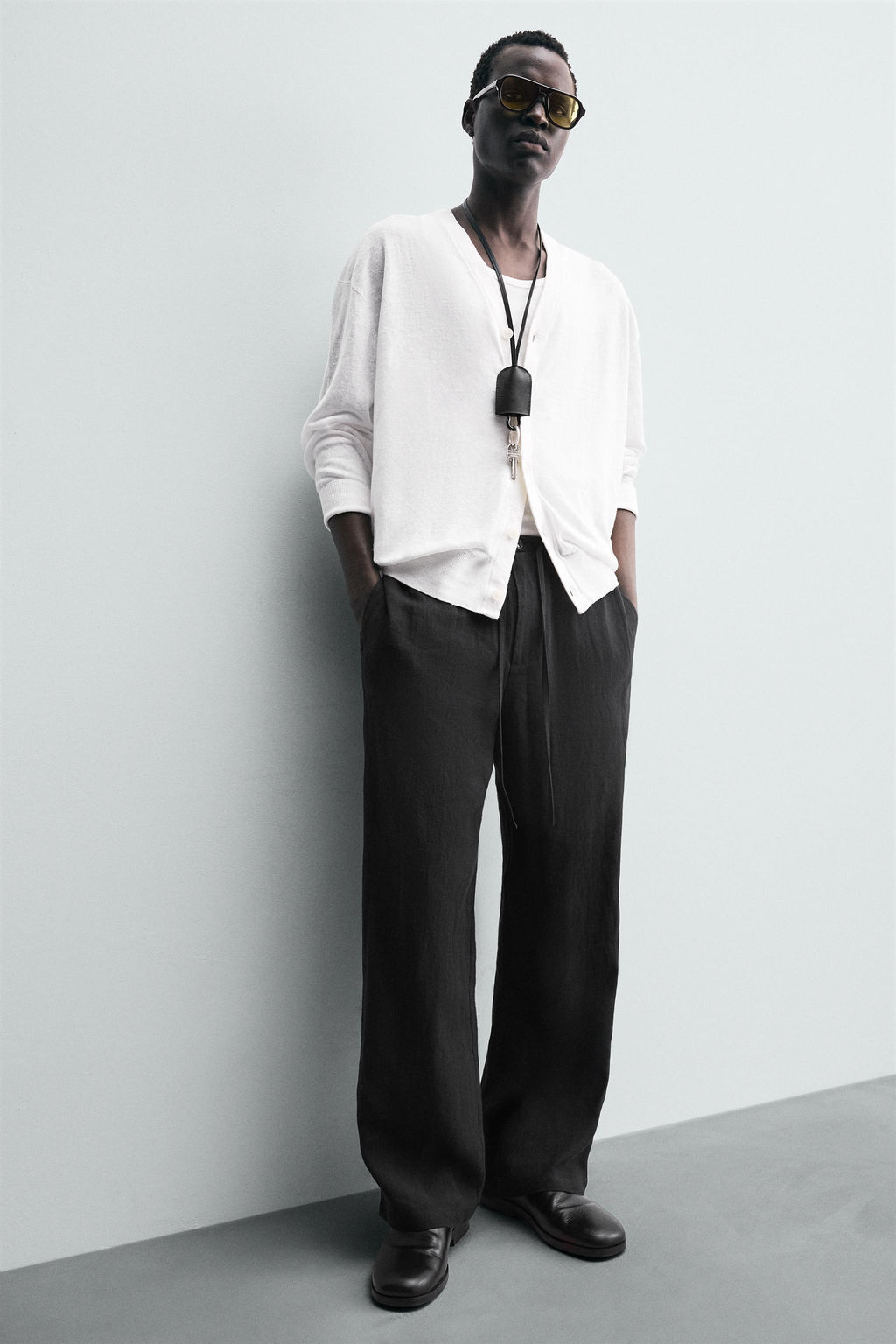 100% LINEN RELAXED FIT TROUSERS - Zara фото 5