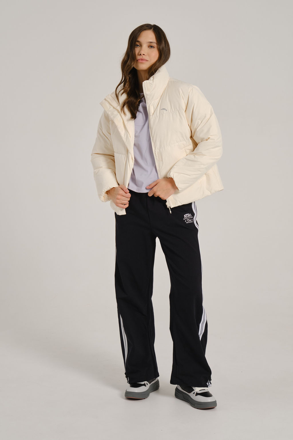 Пуховик короткий Бежевый TRN Down Jacket